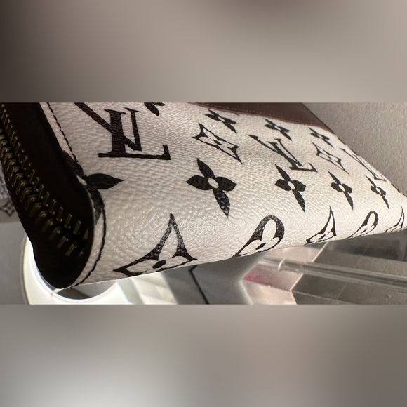 Rare Louis Vuitton Black/White/Brown Walnut Leather Monogram Gamma Zippy - Picture 9 of 16